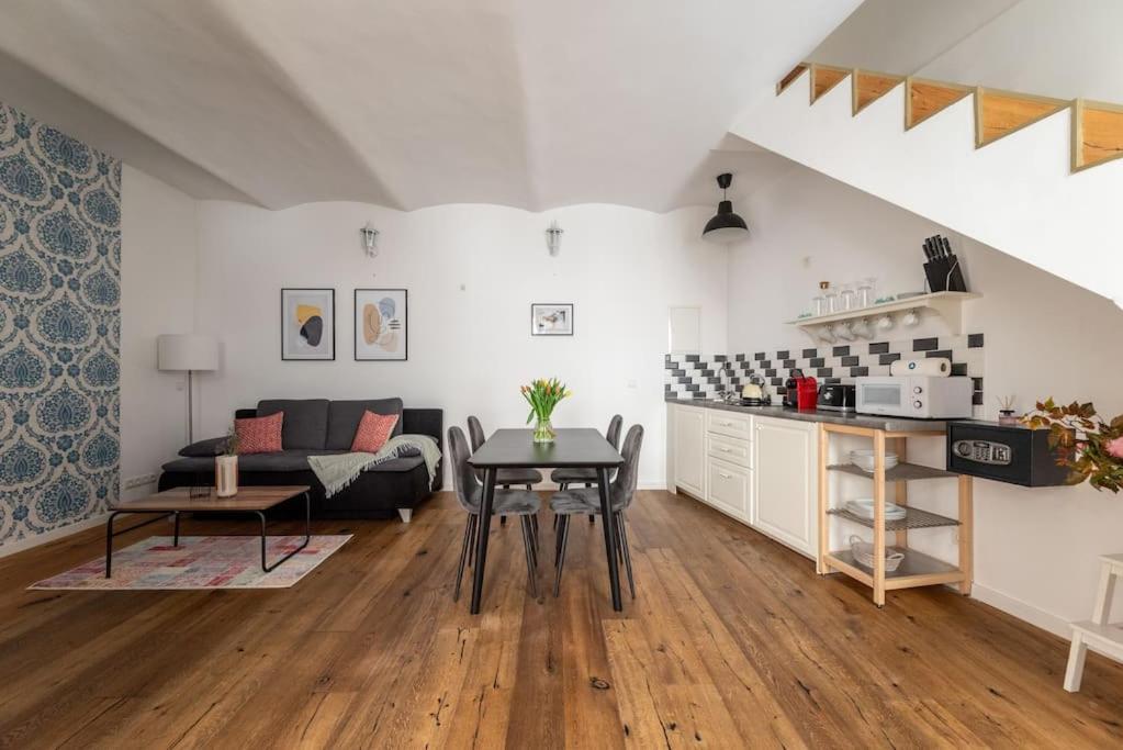 Cozy 1Br Duplex Near Center By Hm Daire Viyana Dış mekan fotoğraf